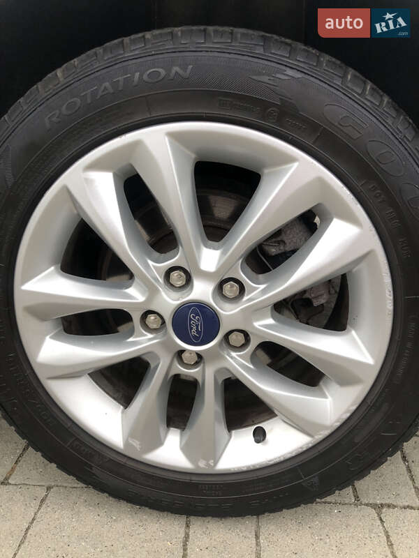 Минивэн Ford C-Max 2011 в Стрые