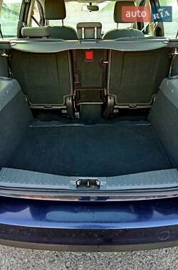 Мінівен Ford C-Max 2011 в 