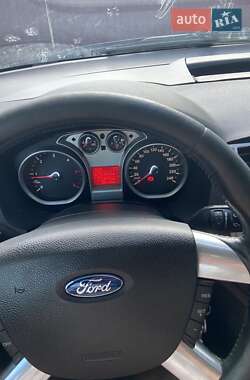 Минивэн Ford C-Max 2009 в Калуше