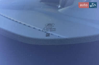Мінівен Ford C-Max 2011 в 
