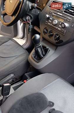 Мінівен Ford C-Max 2005 в 