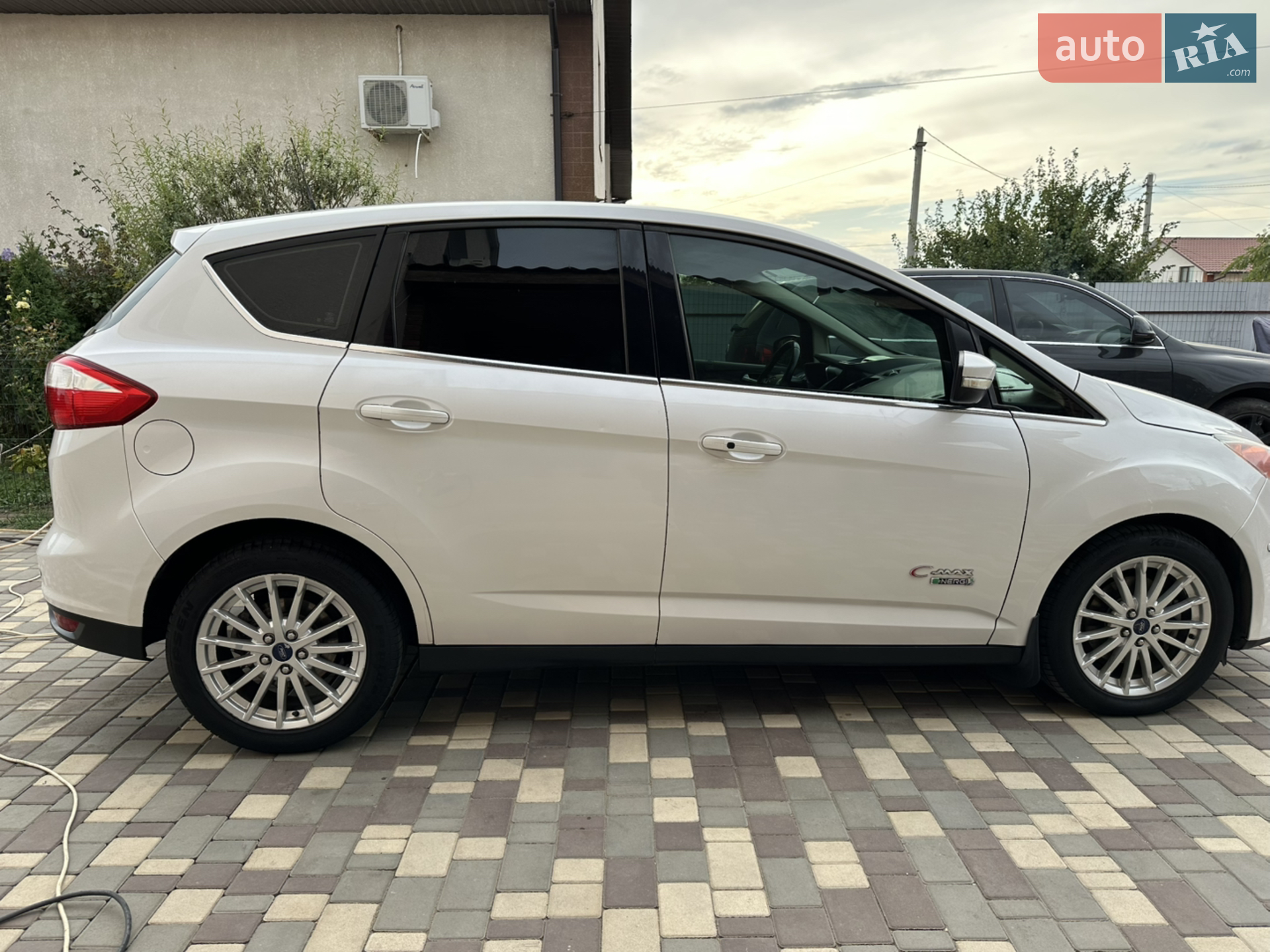 2013 Ford C-MAX - мініатюра 10