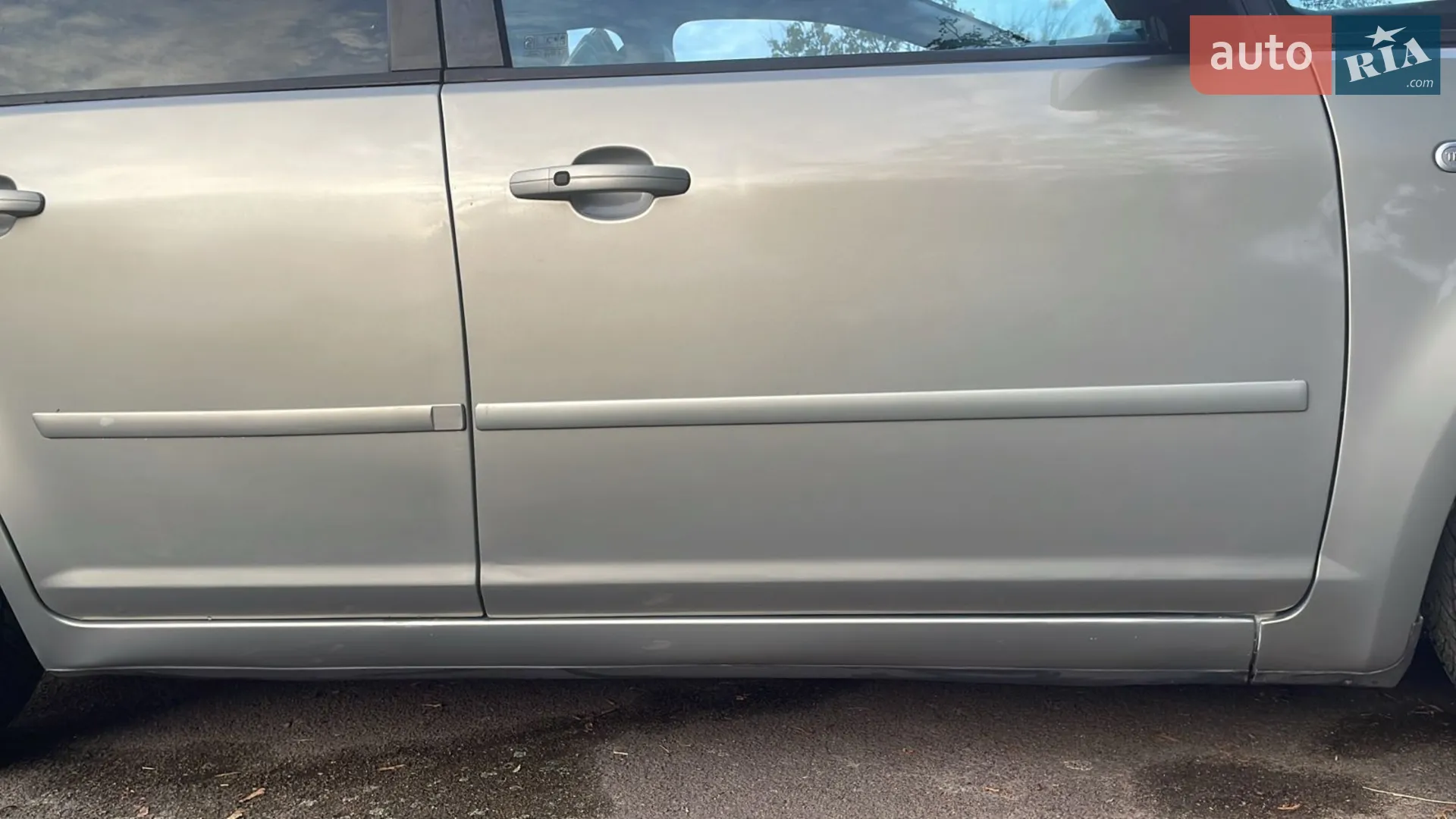 Ford C-Max 2009 VIN WF0EXXGCDE9K41243 фото оголошення 4 з 15