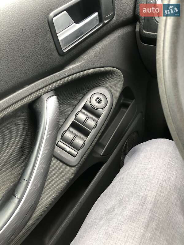 Минивэн Ford C-Max 2007 в Львове