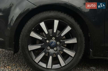 Минивэн Ford C-Max 2009 в 