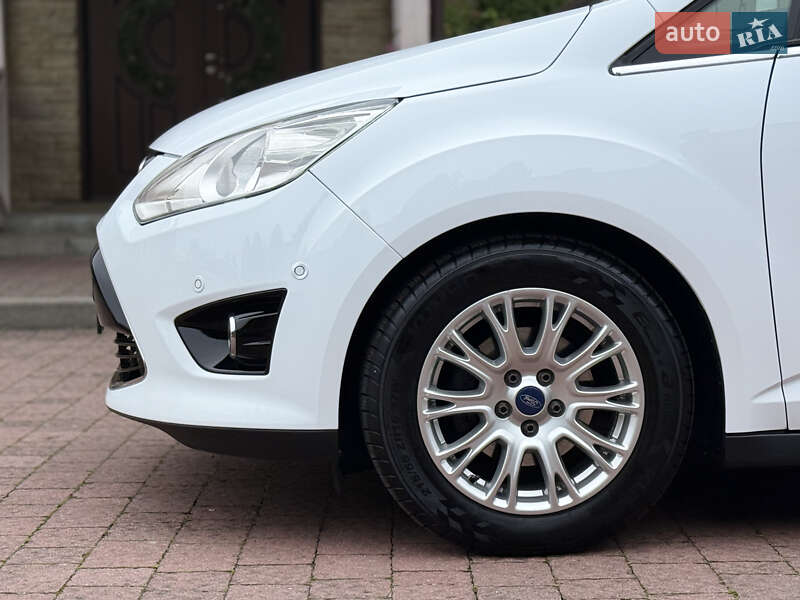 Минивэн Ford C-Max 2011 в Стрые