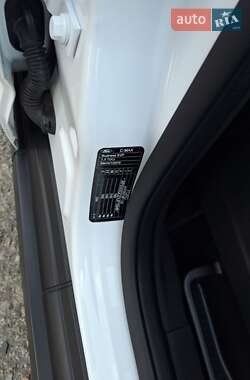 Минивэн Ford C-Max 2019 в 