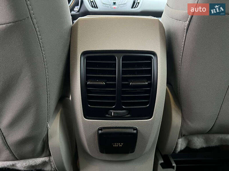 Минивэн Ford C-Max 2014 в Львове фото 37 Минивэн Ford C-Max 2014 в Львове