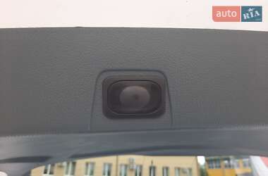 Мінівен Ford C-Max 2011 в 