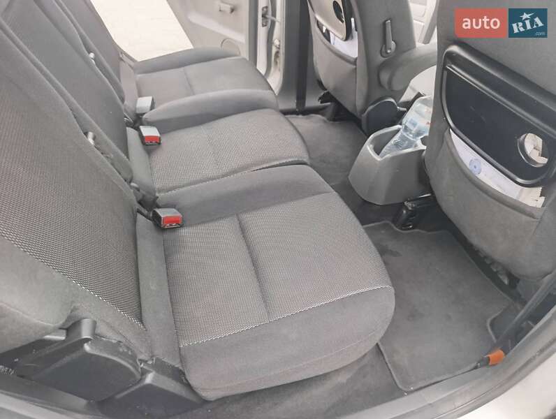 Мінівен Ford C-Max 2009 в Житомирі