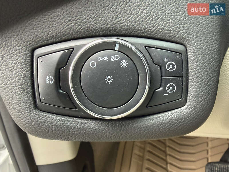 Мінівен Ford C-Max 2013 в Стрию