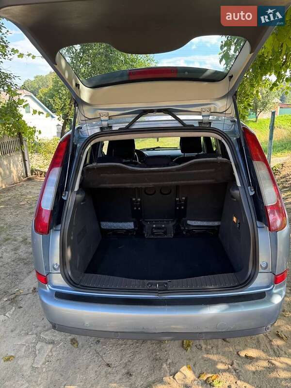 Мінівен Ford C-Max 2004 в Кіцмані