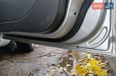 Мінівен Ford C-Max 2006 в 