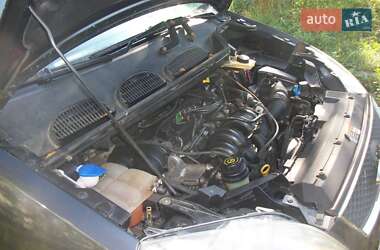 Мінівен Ford C-Max 2005 в 