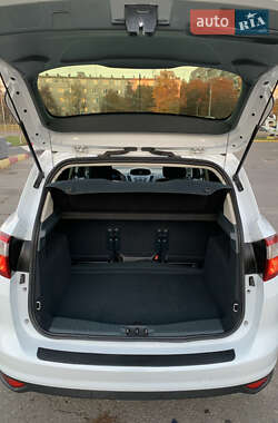 Минивэн Ford C-Max 2013 в 