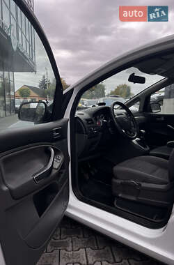 Мінівен Ford C-Max 2009 в 