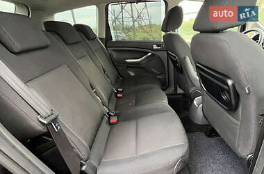 Мінівен Ford C-Max 2010 в  фото 23 Мінівен Ford C-Max 2010 в