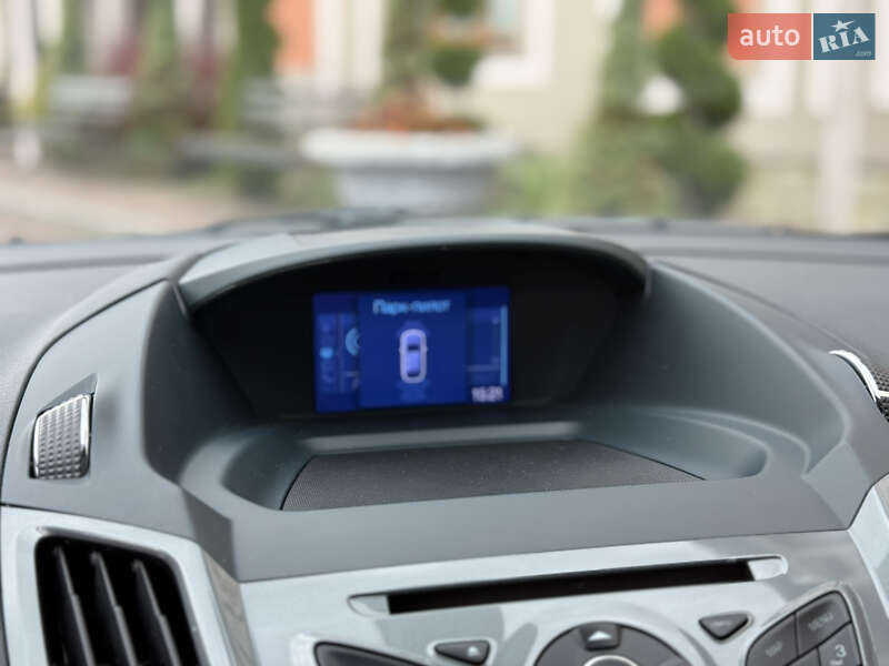 Минивэн Ford C-Max 2012 в Стрые