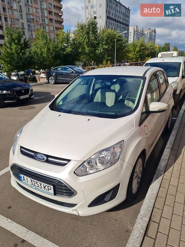 Минивэн Ford C-Max 2017 в Киеве фото 9 Минивэн Ford C-Max 2017 в Киеве