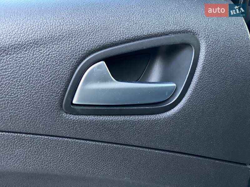 Мінівен Ford C-Max 2018 в Києві