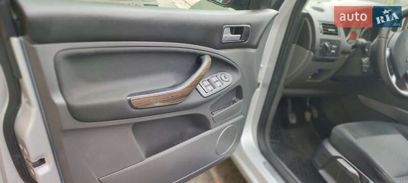 Минивэн Ford C-Max 2010 в Никополе фото 2 Минивэн Ford C-Max 2010 в Никополе