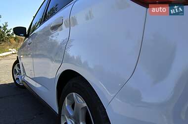 Мінівен Ford C-Max 2010 в 