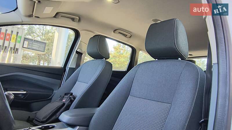 Минивэн Ford C-Max 2010 в Золочеве