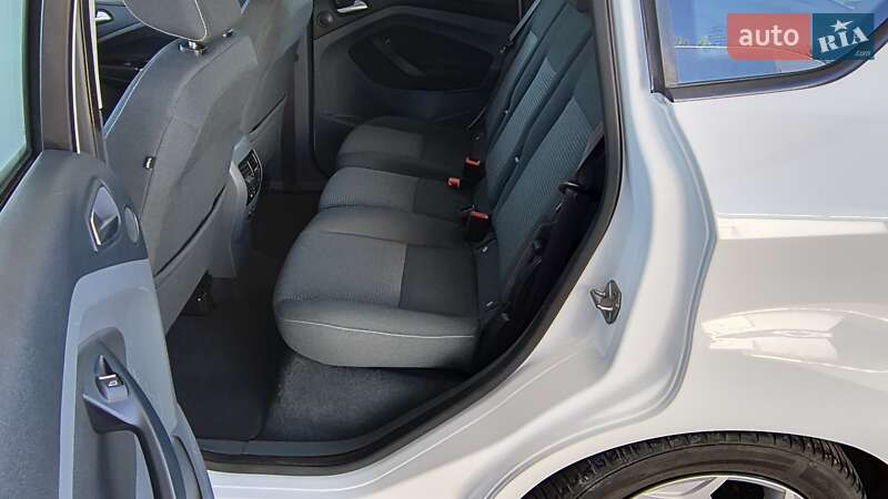 Минивэн Ford C-Max 2010 в Золочеве