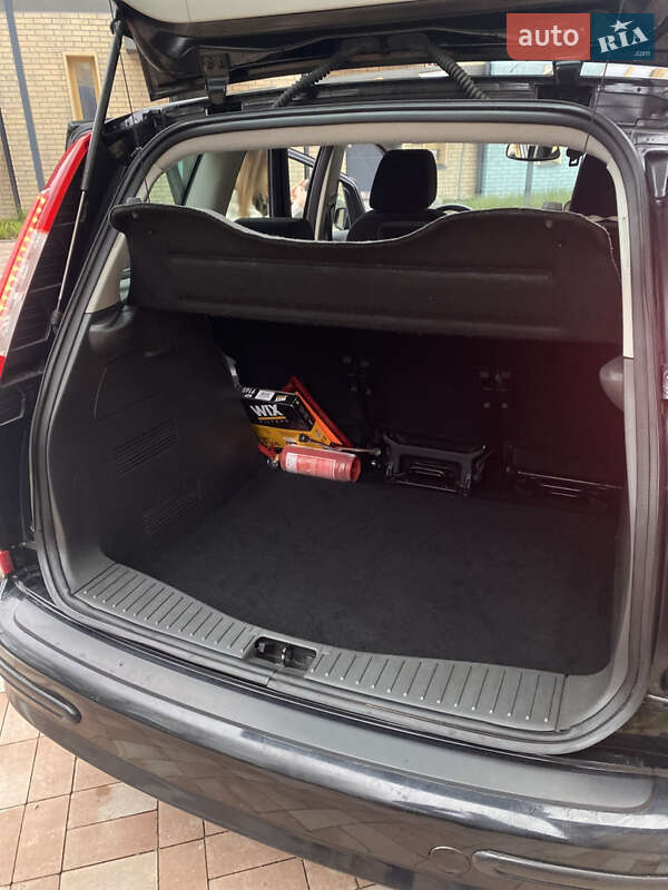 Минивэн Ford C-Max 2008 в Киеве фото 14 Минивэн Ford C-Max 2008 в Киеве