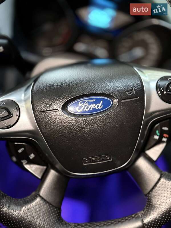 Минивэн Ford C-Max 2010 в Луцке