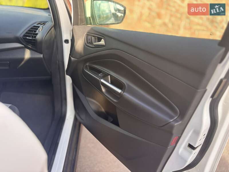 Мінівен Ford C-Max 2017 в Житомирі