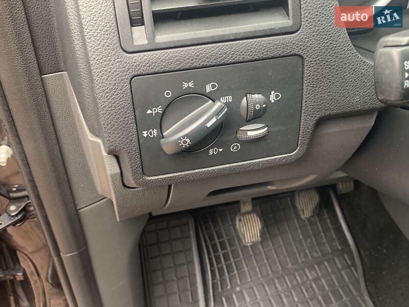 Мінівен Ford C-Max 2008 в Сарнах