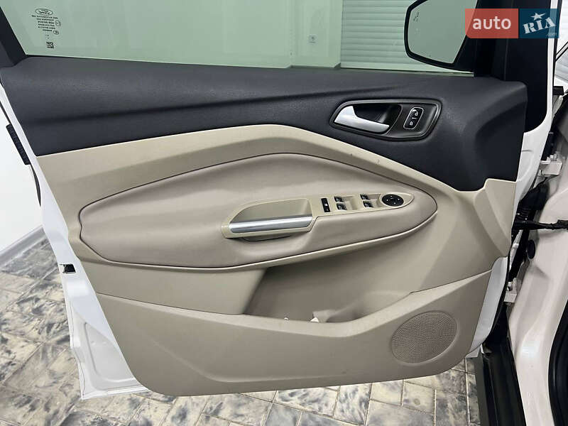 Минивэн Ford C-Max 2018 в Одессе фото 19 Минивэн Ford C-Max 2018 в Одессе