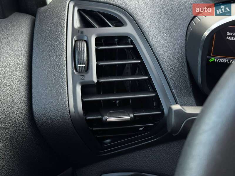 Минивэн Ford C-Max 2016 в Ровно