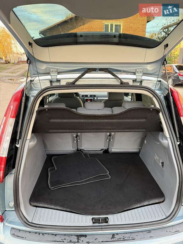 Минивэн Ford C-Max 2009 в Калиновке