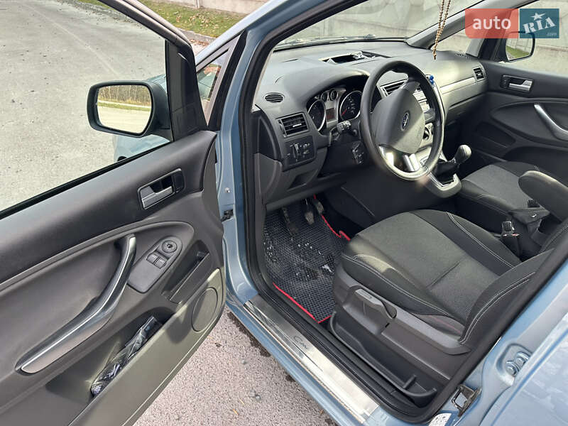 Минивэн Ford C-Max 2010 в Львове