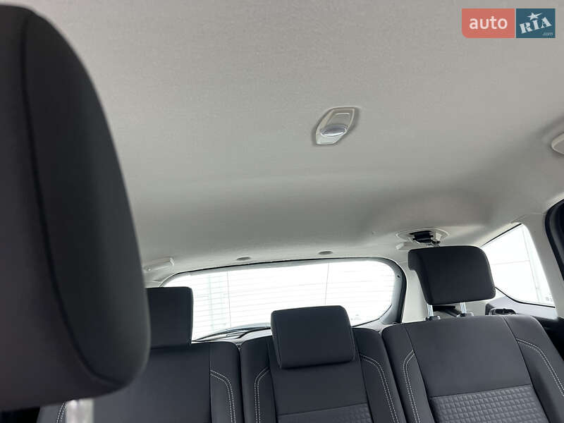 Мінівен Ford C-Max 2016 в Львові