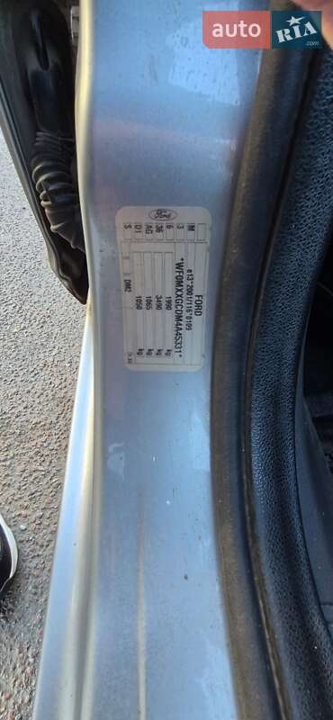 Минивэн Ford C-Max 2004 в Киеве