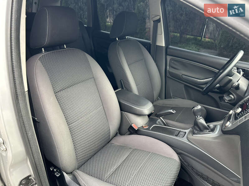 Мінівен Ford C-Max 2009 в Житомирі фото 15 Мінівен Ford C-Max 2009 в Житомирі