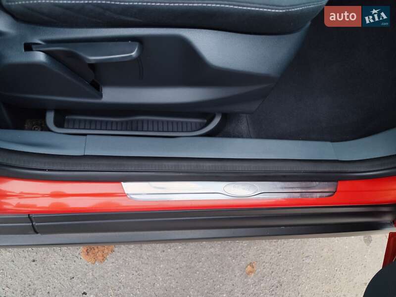 Минивэн Ford C-Max 2011 в Звягеле фото 68 Минивэн Ford C-Max 2011 в Звягеле