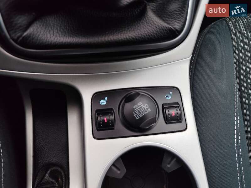 Минивэн Ford C-Max 2011 в Звягеле фото 79 Минивэн Ford C-Max 2011 в Звягеле