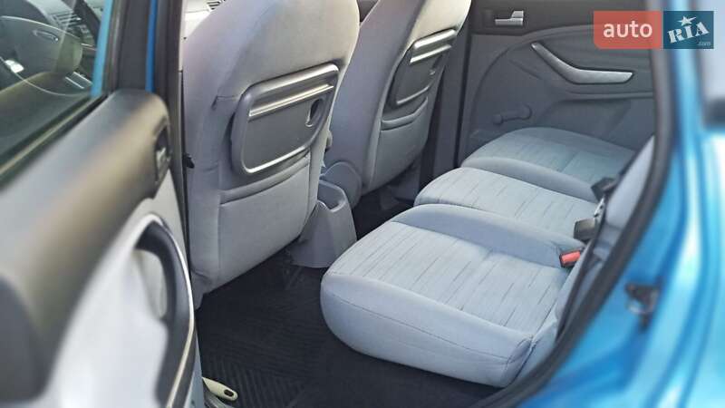 Мінівен Ford C-Max 2008 в Оброшине