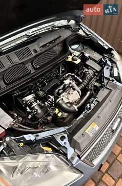 Минивэн Ford C-Max 2006 в Шепетовке