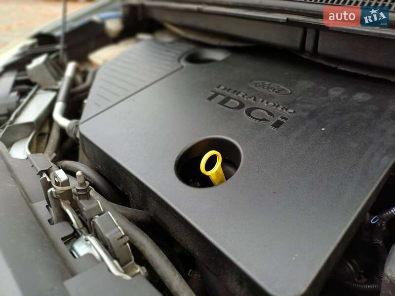 Минивэн Ford C-Max 2005 в Дрогобыче фото 37 Минивэн Ford C-Max 2005 в Дрогобыче