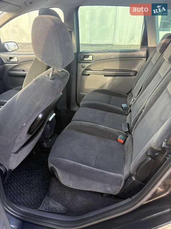 Минивэн Ford C-Max 2005 в Лубнах фото 12 Минивэн Ford C-Max 2005 в Лубнах