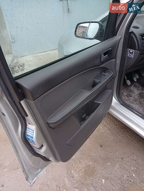 Мінівен Ford C-Max 2004 в Кременці