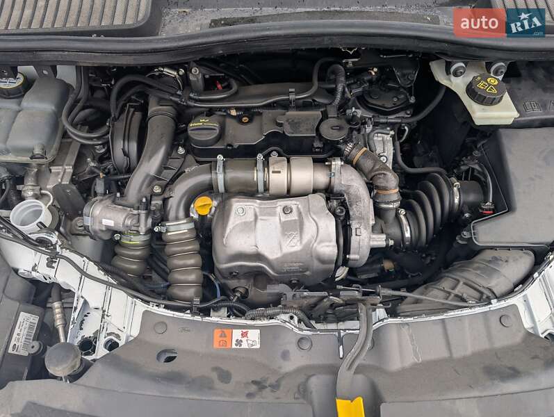 Минивэн Ford C-Max 2014 в Ровно фото 38 Минивэн Ford C-Max 2014 в Ровно