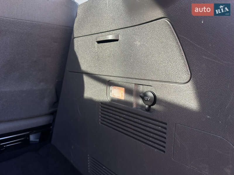 Минивэн Ford C-Max 2008 в Виннице фото 46 Минивэн Ford C-Max 2008 в Виннице