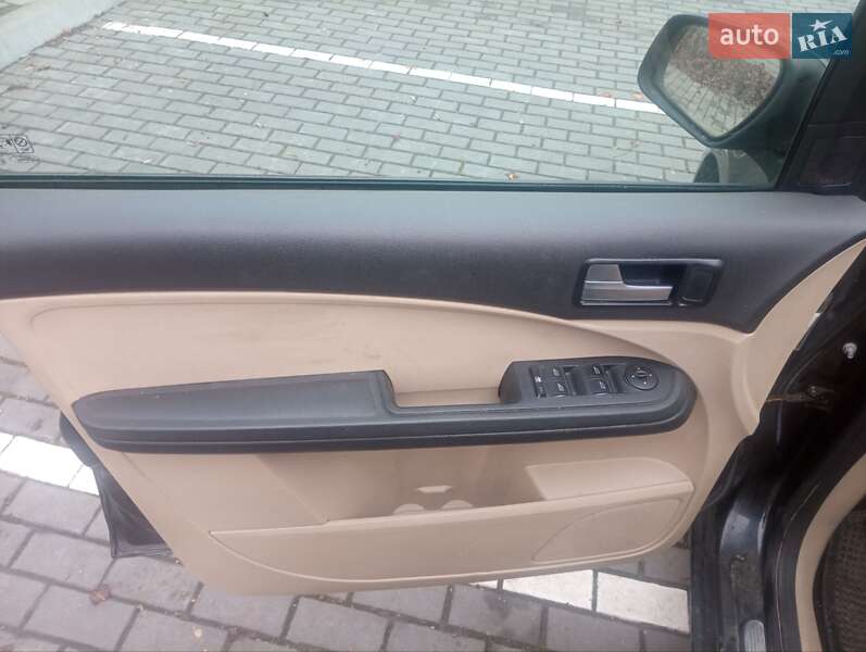 Мінівен Ford C-Max 2004 в Луцьку