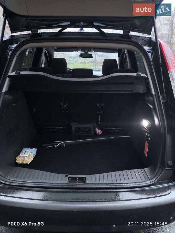 Минивэн Ford C-Max 2009 в Кривом Роге фото 27 Минивэн Ford C-Max 2009 в Кривом Роге